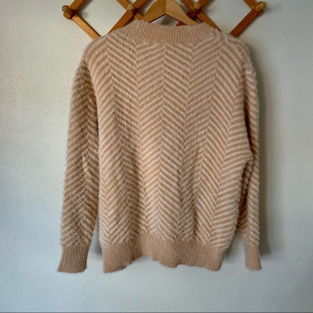 Select + Trend Chevron Stripe Camel Cardigan - Picture 2 of 6